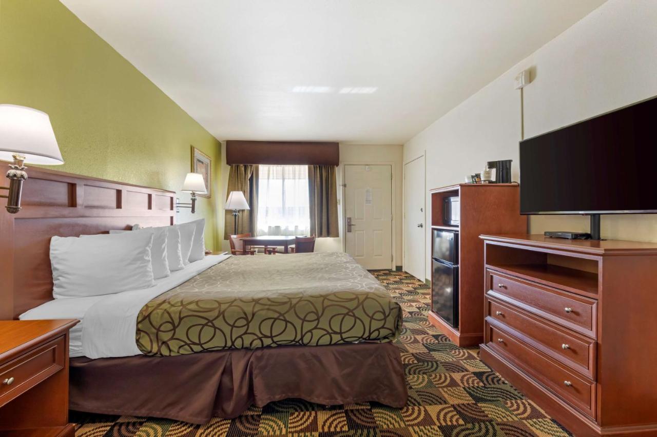 Best Western Caprock Inn Brownfield Экстерьер фото